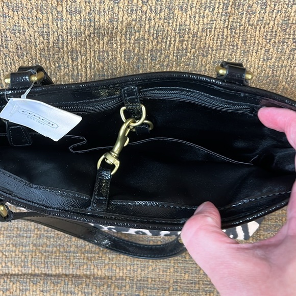 Coach black multi hand tote - Picture 7 of 9
